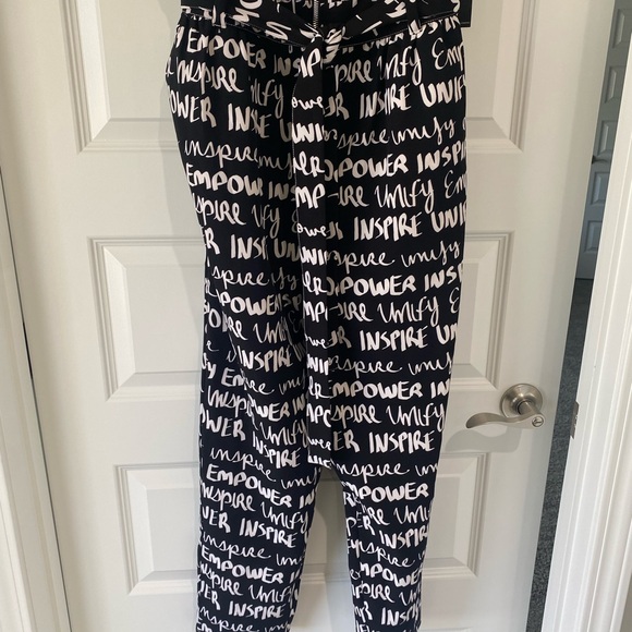NWT New York & Co Jumpsuit;  Black & White Text; - Picture 6 of 8